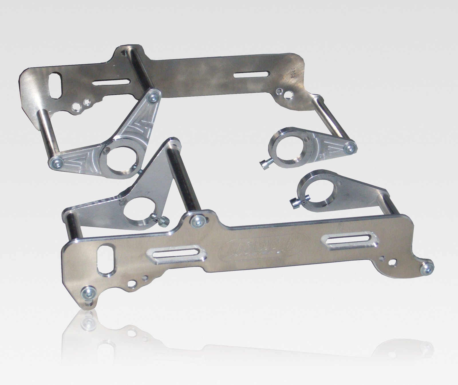 46-38-7972.jpg MECA Racing Radiator guard HVA 4T 08-09 - Image 1
