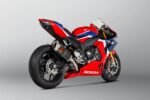 Akrapovic Slip-On Line (Carbon) CBR1000RR-R SP 2020- - Image 2
