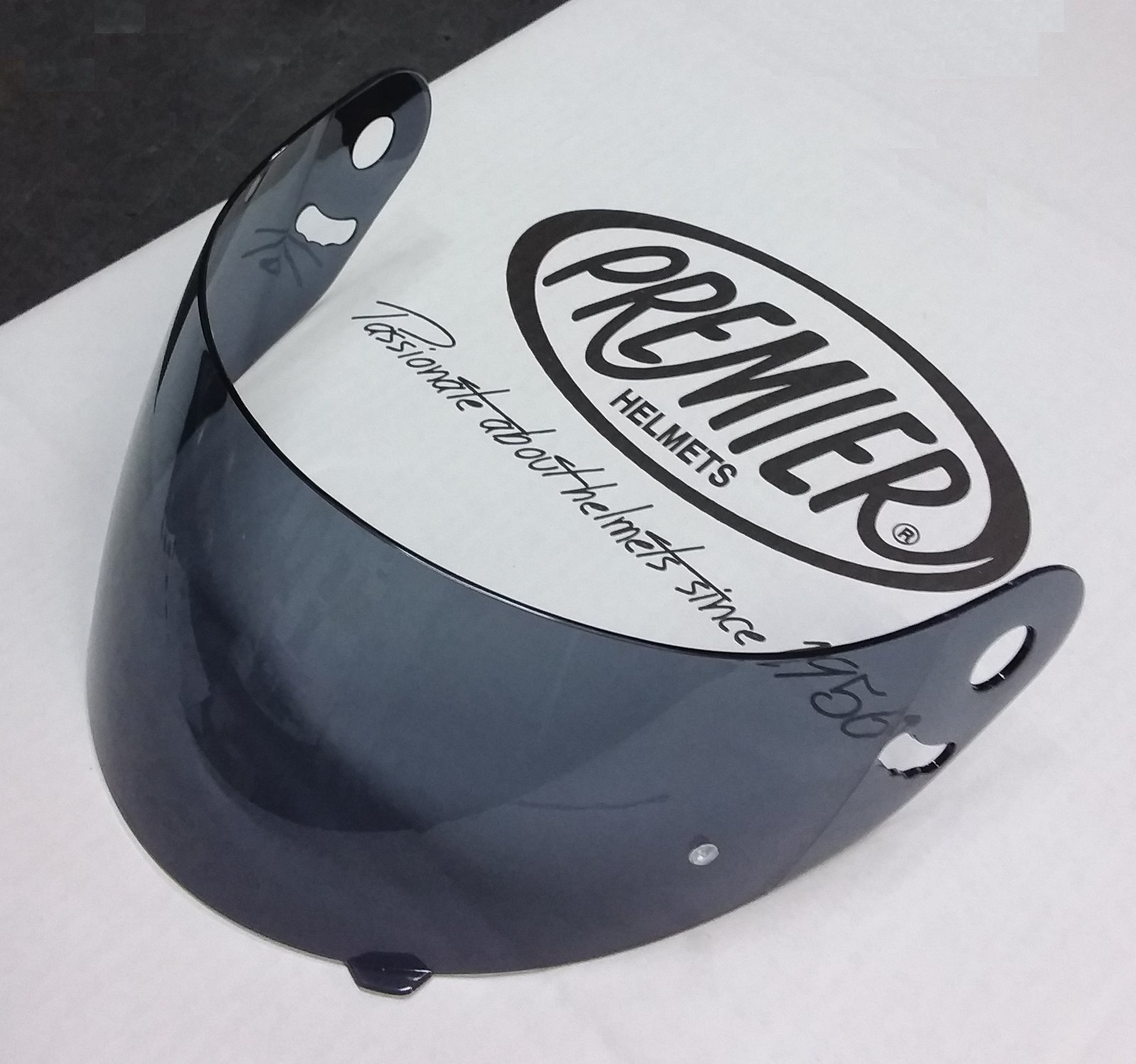 647-9-2212-2.jpg Premier Evoluzione Visor Dark - Image 1