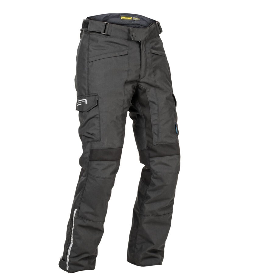 Lindstrands Textile pants Borgvik Woman Pants Black short and wide D21